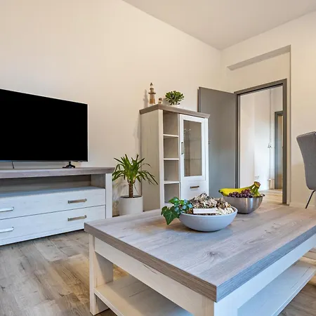아파트 Sanierter Wohntraum In Linden *